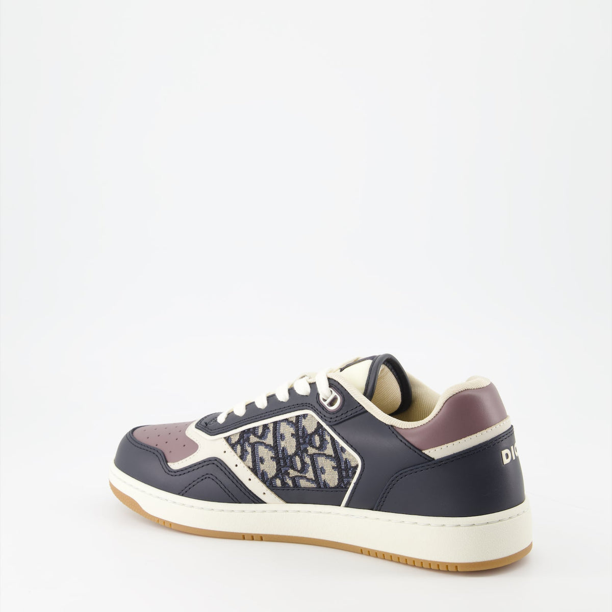 B27 sneakers