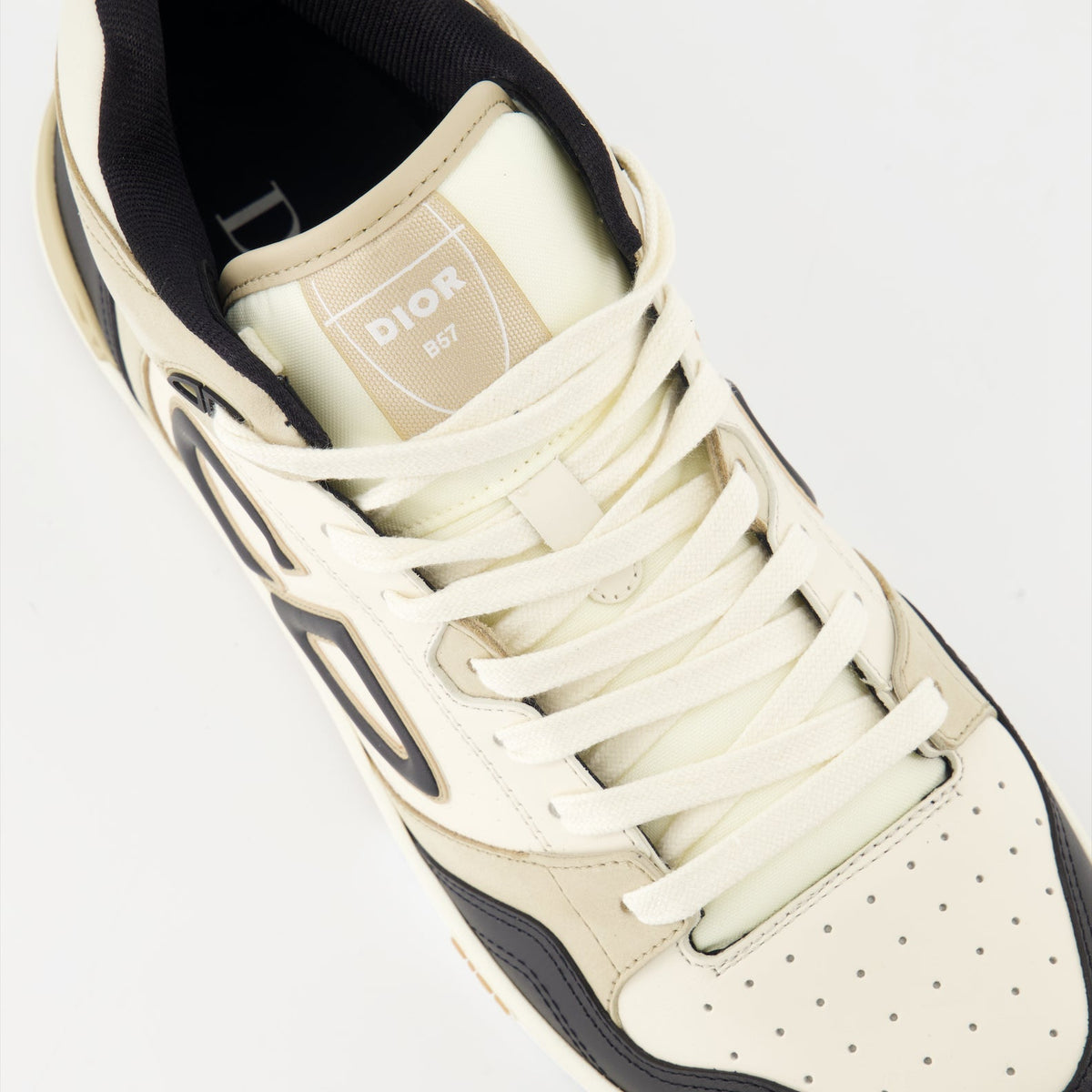 B57 Leather Sneakers
