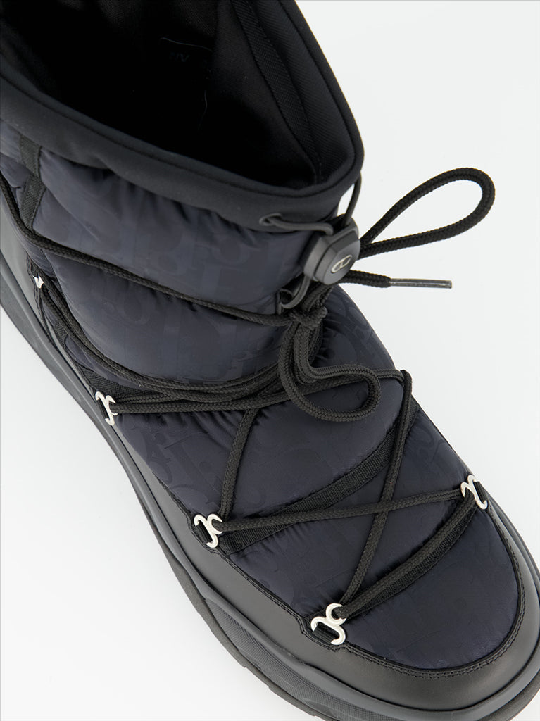 Snow ankle boots